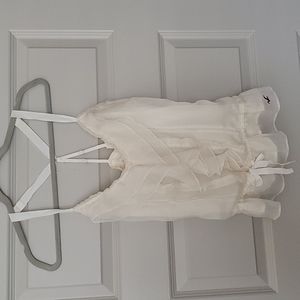 Hollister Flowy Cream Tank in Large